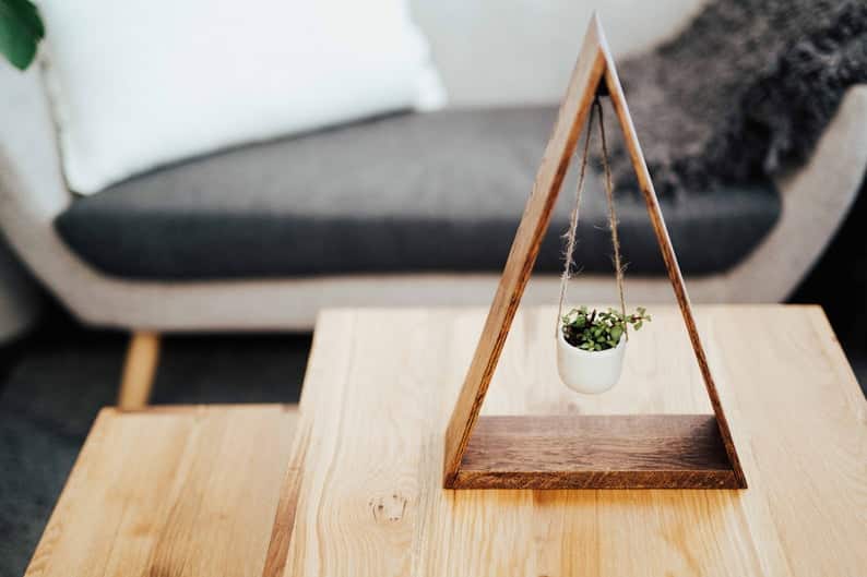 Trending Hanging Triangle Planter