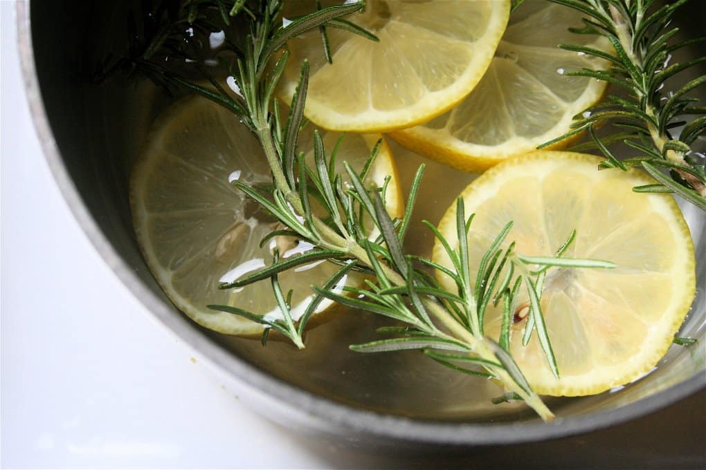 Rosemary-Lemon-and-Vanilla-Simmering-Pot